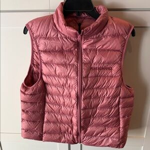 Women's Rose Quilted Vest with storage / carry bag